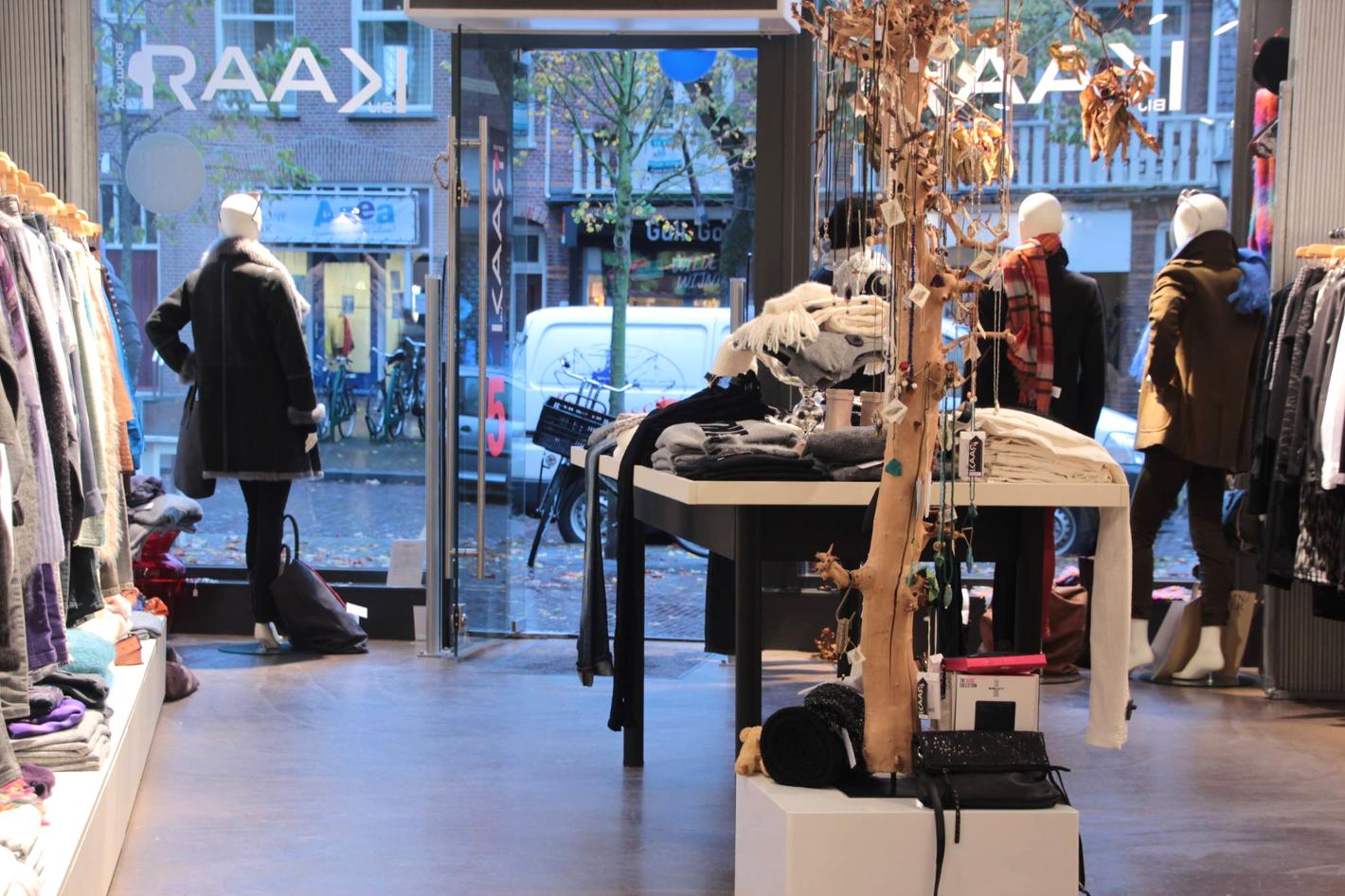 Photo Bij KAAR, Hart voor Mode in Hoorn, Shopping, Fun shopping - #1