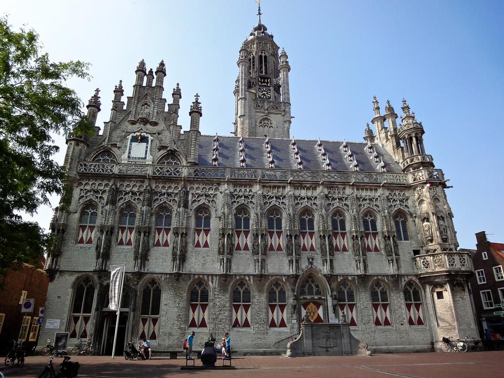 Photo Stadhuis in Middelburg, View, Sightseeing - #1