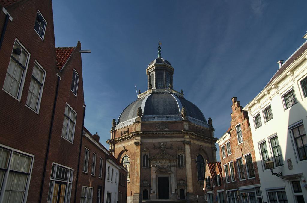 Photo Oostkerk in Middelburg, View, Sights & landmarks - #2