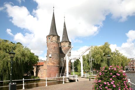 Photo Oostpoort in Delft, View, Sights & landmarks