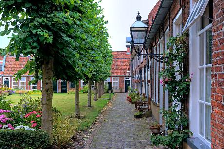 Photo Hofje Sint Anthony Gasthuis in Groningen, View, Neighborhood, square, park