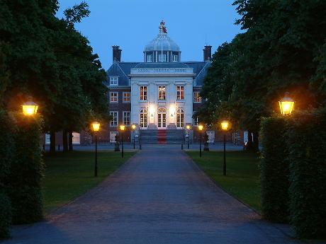 Photo Paleis Huis ten Bosch in Den Haag, View, Sights & landmarks