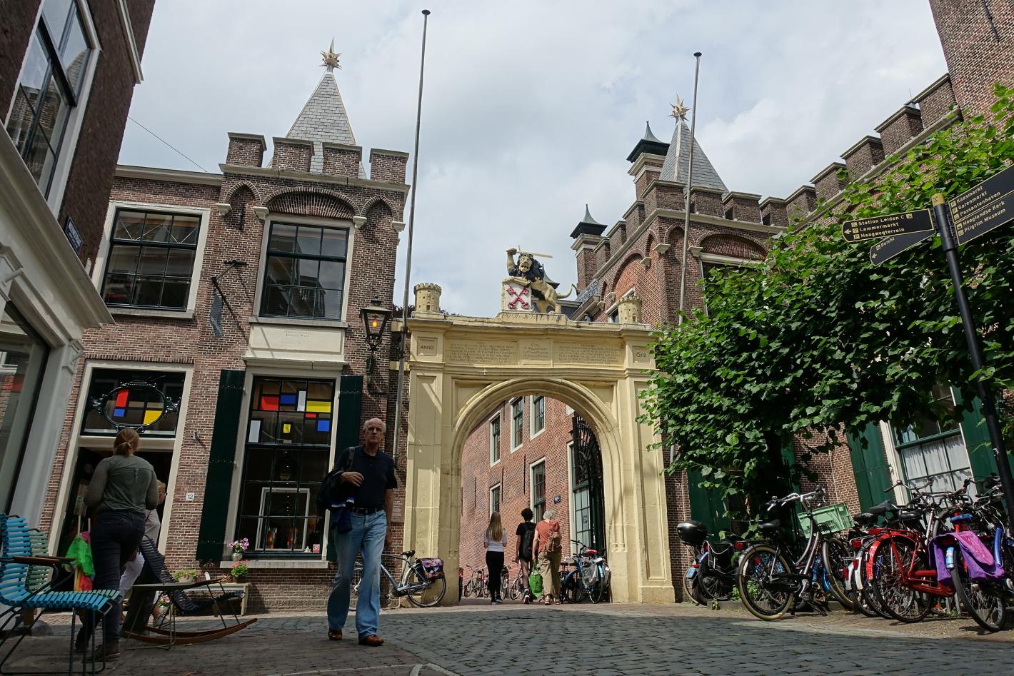 Photo De Burcht in Leiden, View, Sights & landmarks - #1