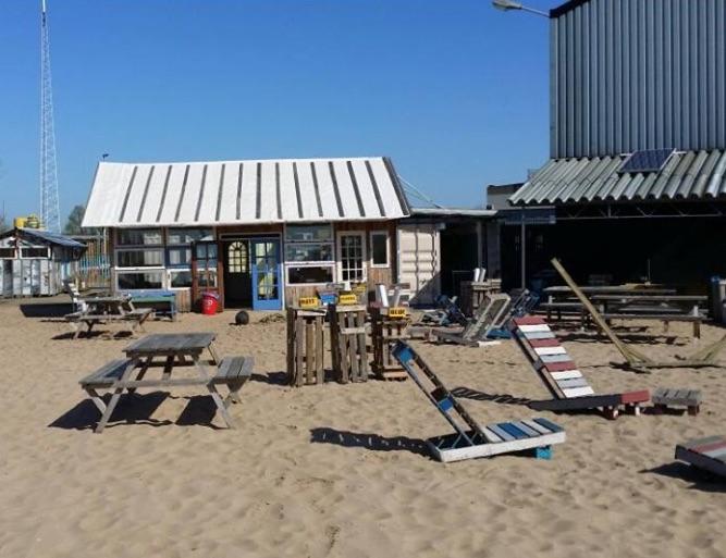 Photo Belcrum Beach in Breda, Eat & drink, Drink - #1