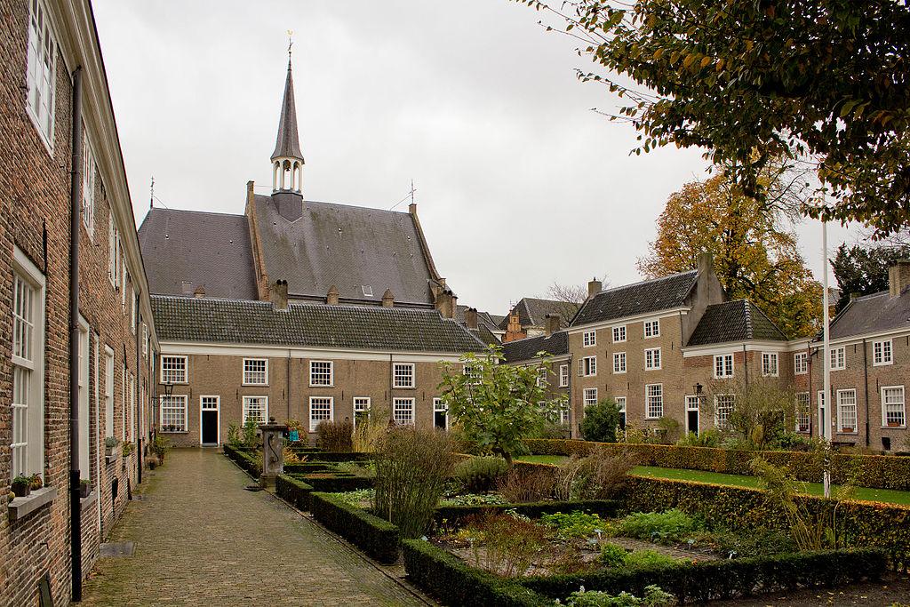Photo Begijnhof in Breda, View, Museums & galleries, Sights & landmarks - #1
