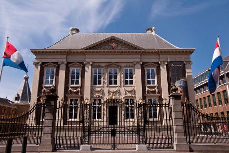 Photo Mauritshuis in Den Haag, View, Museums & galleries