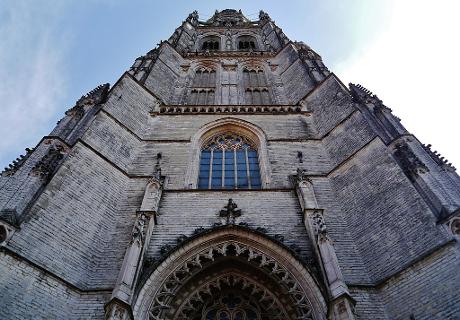 Photo Grote of Onze-Lieve-Vrouwekerk in Breda, View, Sights & landmarks, Activities