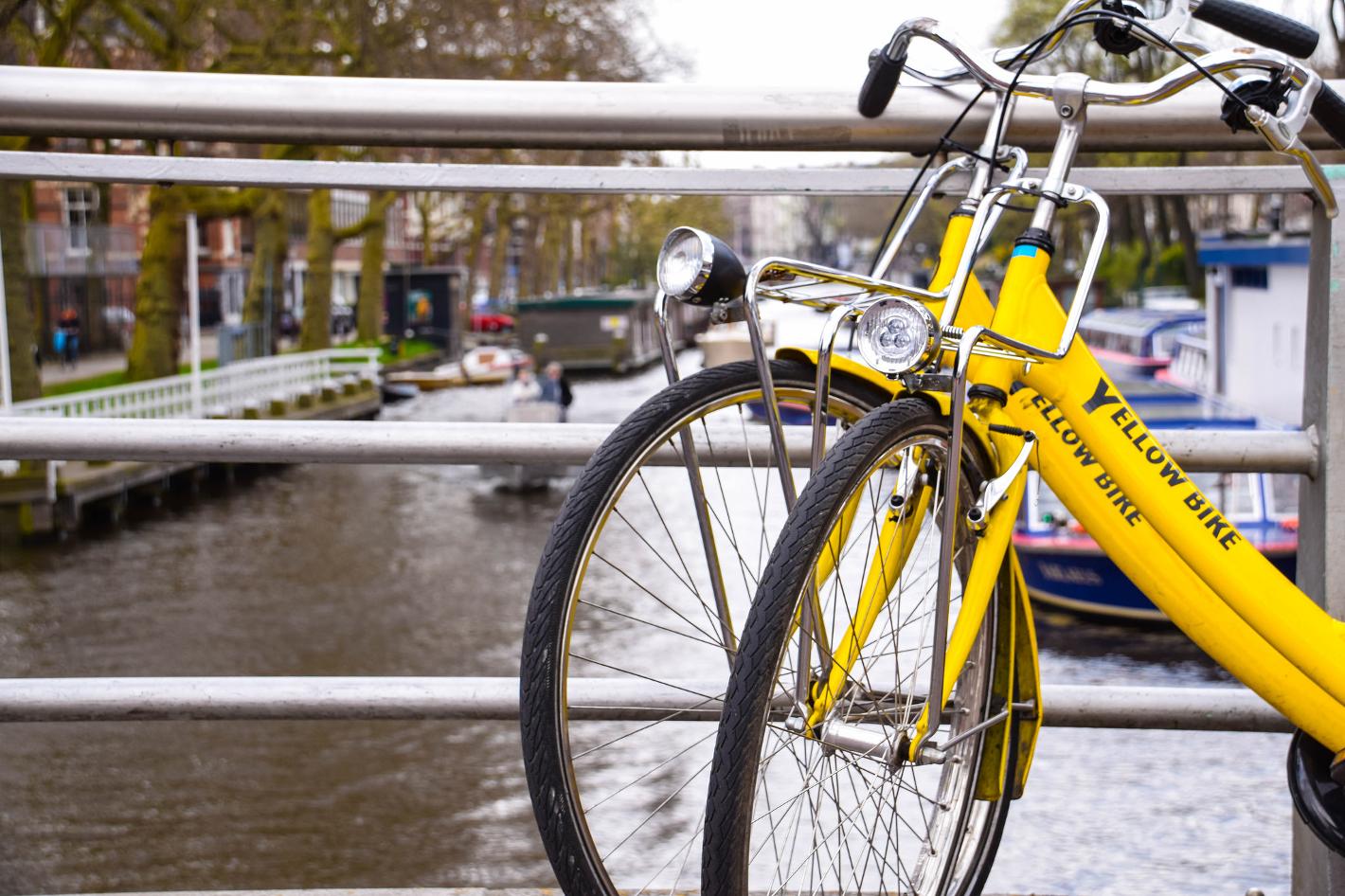 Photo Yellow Bike in Amsterdam, Activity, Activities - #1