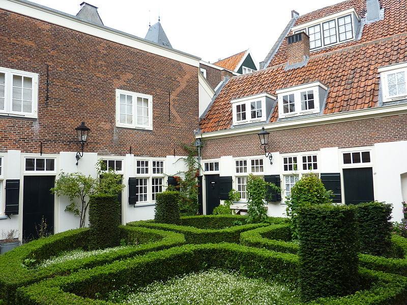 Photo Samuel de Zee's hof in Leiden, View, Sights & landmarks - #1