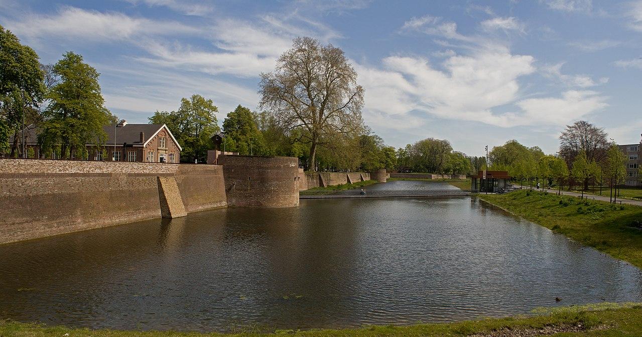 Photo Bastionder in Den Bosch, View, Visit museum, Sightseeing - #1