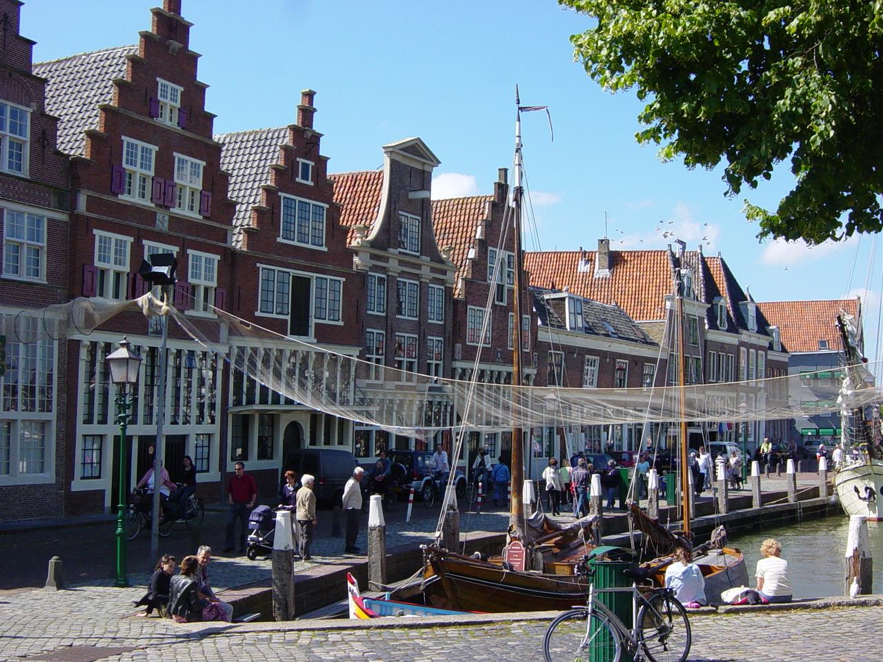 Photo Binnenhaven in Hoorn, View, Neighborhood, square, park - #2