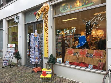 Photo Kinderboekwinkel de Giraf in Dordrecht, Shopping, Buy hobby stuff