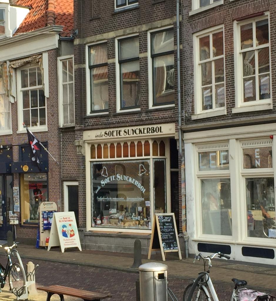 Photo Inde Soete Suyckerbol in Alkmaar, Shopping, Delicacies & specialties - #1
