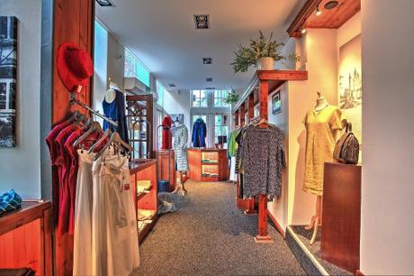Photo WePe-Mode in Maastricht, Shopping, Fashion & clothing