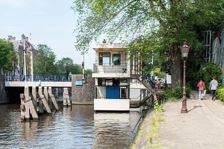 Photo SWEETS - Hortusbrug in Amsterdam, Sleep, Stay