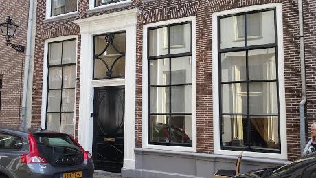 Photo B&B Bij De Sassenpoort in Zwolle, Sleep, Bed & breakfast
