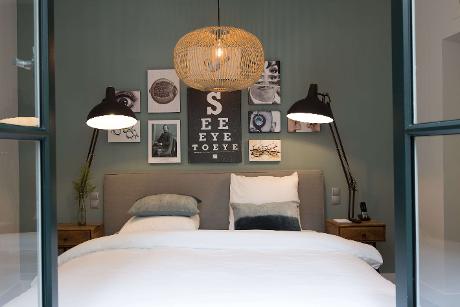 Photo Eye Hotel in Utrecht, Sleep, Hotels & accommodations