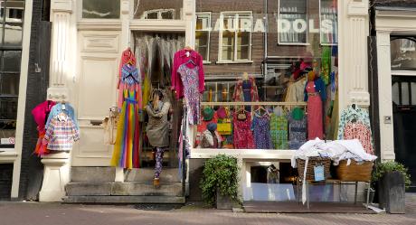 Photo Laura Dols in Amsterdam, Shopping, Fashion & clothing
